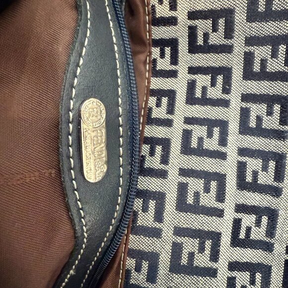 Vintage Fendi Purse - Picture 2 of 5